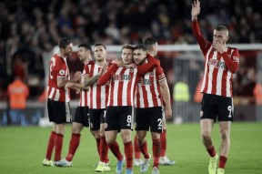  内马尔关键节点关键助攻，曼联带队取胜！