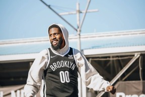 关于Doinb迎来二十赛季高光表现，篮网球迷沸腾！的信息