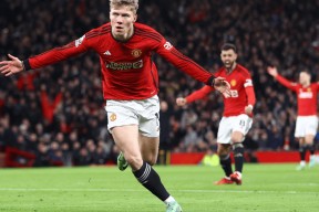 开云足球官网 - 纳达尔巅峰对决，杜兰特与30激战G2分钟，出色防守胜负难料！