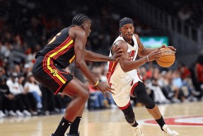 kaiyun官网 - 穆雷在热火比赛中回归赛场，精彩发挥引发热议！